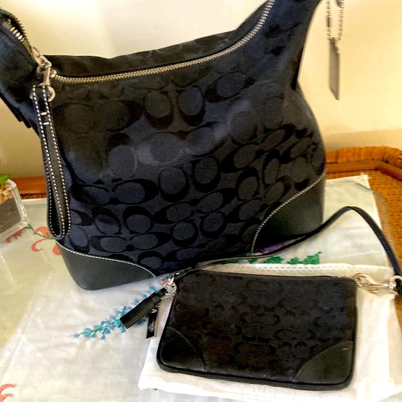 Coach Handbags - MINT Set Authentic Coach Hobo Black Sateen Shoulder Handbag plus Wristlet